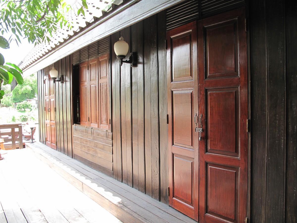 פרה נאקון סי איוטאיה Ayothaya Riverside House מראה חיצוני תמונה