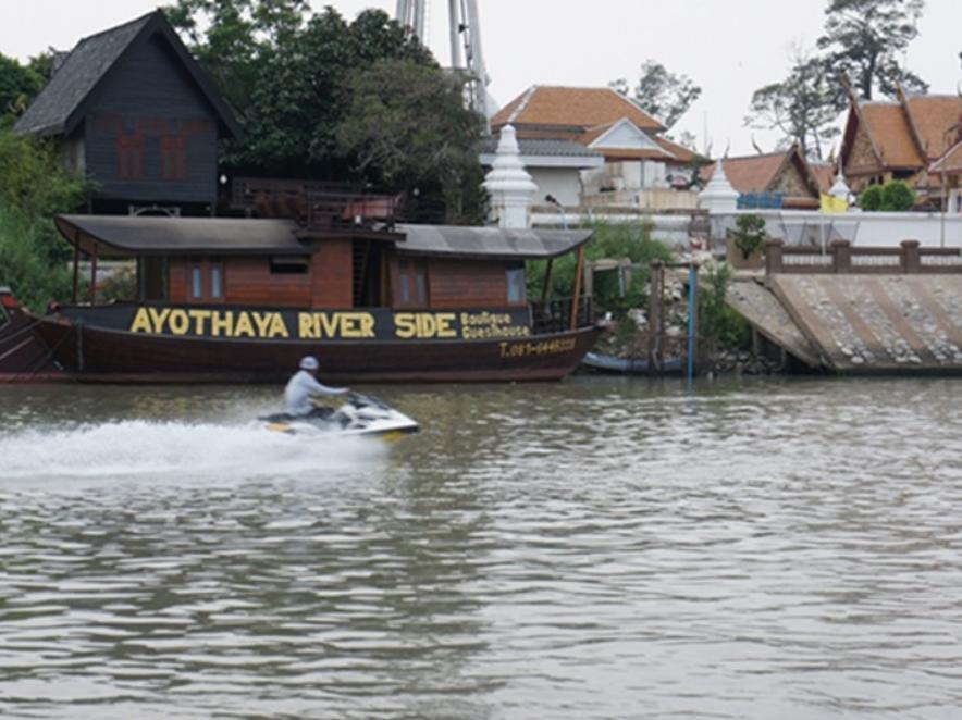 פרה נאקון סי איוטאיה Ayothaya Riverside House מראה חיצוני תמונה